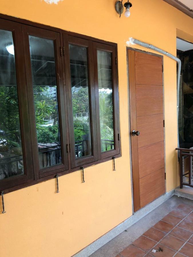 Dikachaya Hostel Chaweng Dış mekan fotoğraf